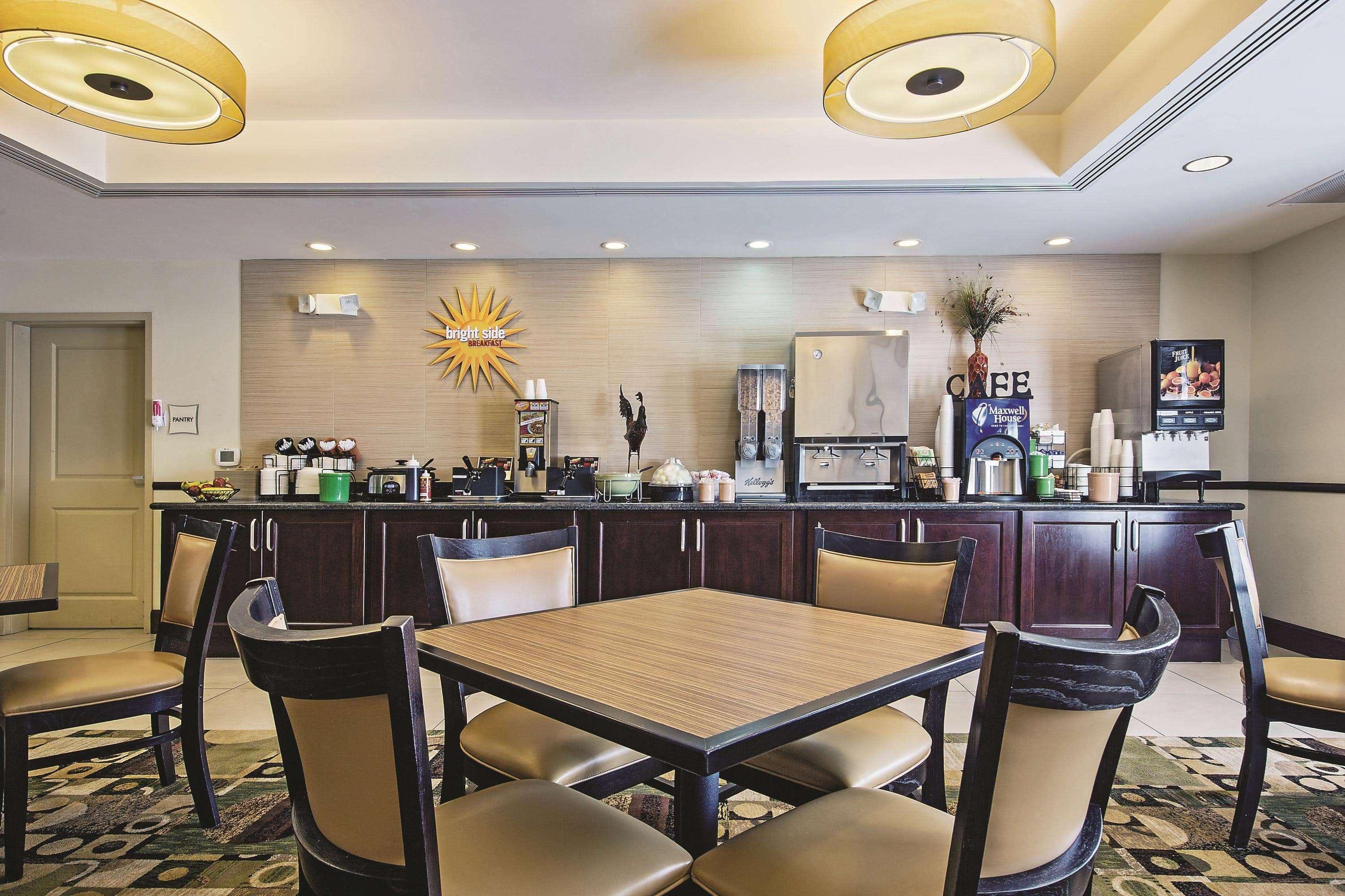 La Quinta By Wyndham Lancaster Hotell Smoketown  Exteriör bild